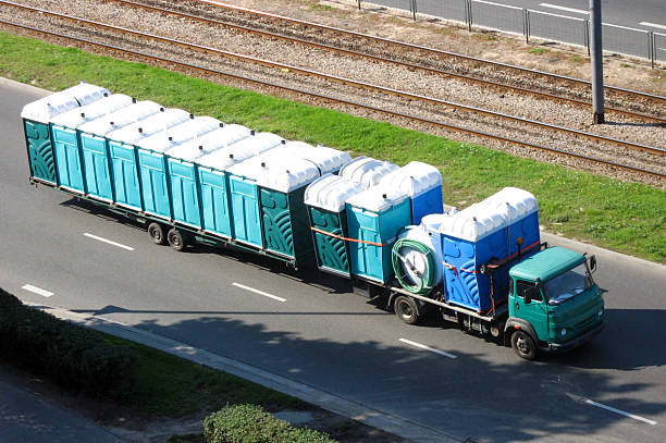 Best Porta potty rental near me  in Grosse Pointe Woods, MI